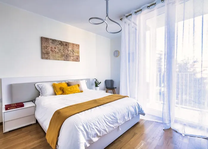 Apartmán 5 Min Walk From Subway Elegant & Modern Milán
